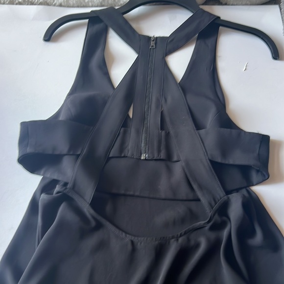 BCBG Maxazria sheer v-neck, super sexy part backless Small top. - Picture 7 of 8